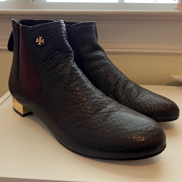 Tory Burch Chelsea Booties - Picture 1 of 7